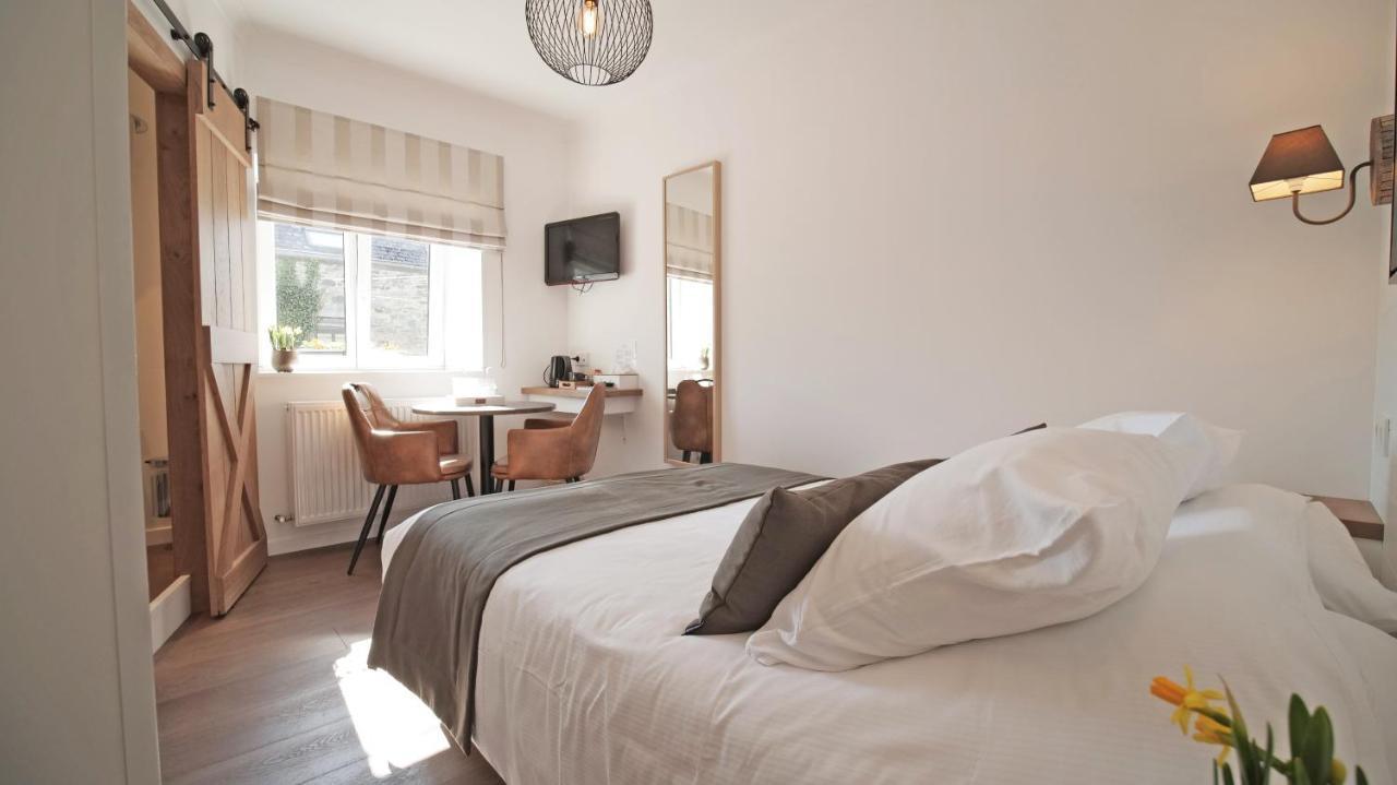 Auberge La Hutte Lurette Paliseul Екстер'єр фото