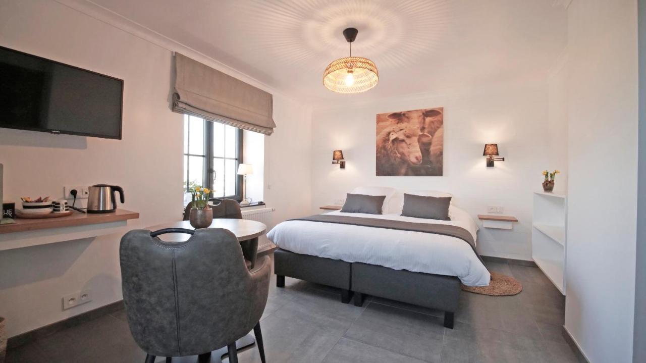 Auberge La Hutte Lurette Paliseul Екстер'єр фото