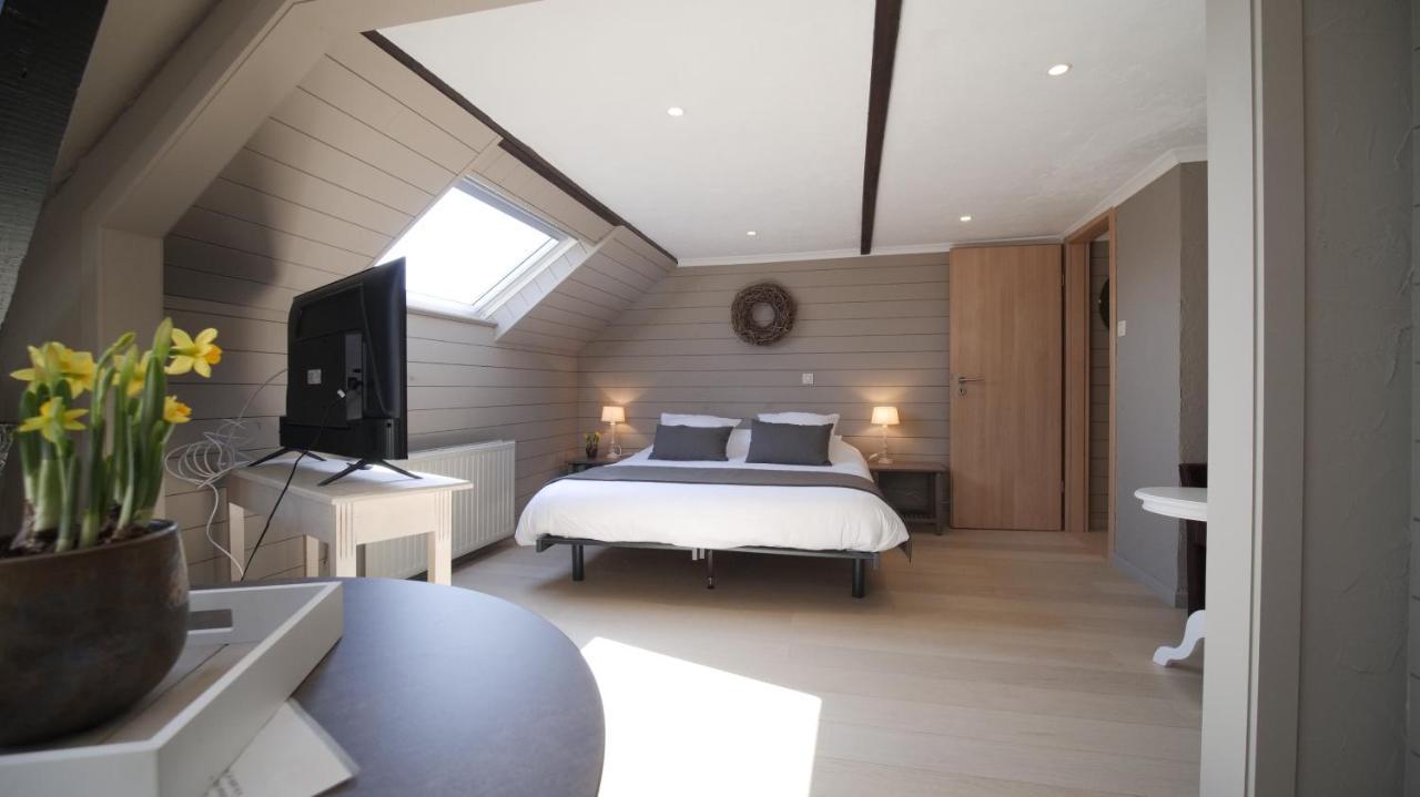Auberge La Hutte Lurette Paliseul Екстер'єр фото
