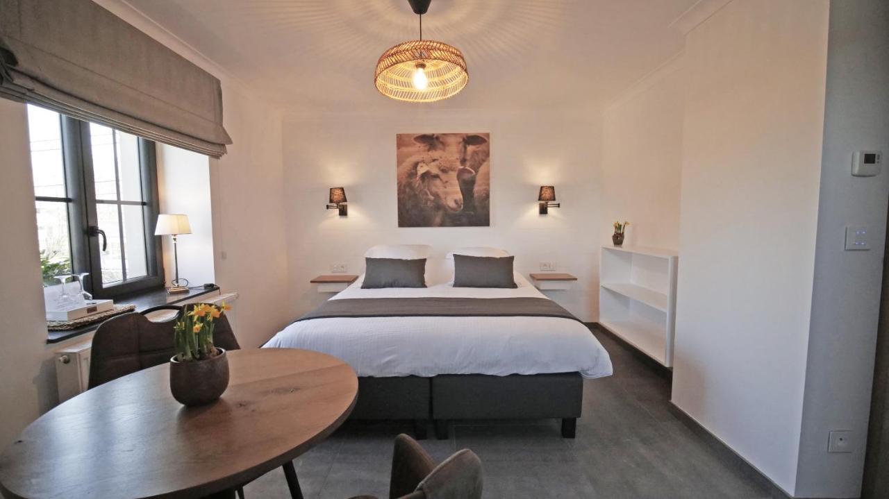 Auberge La Hutte Lurette Paliseul Екстер'єр фото