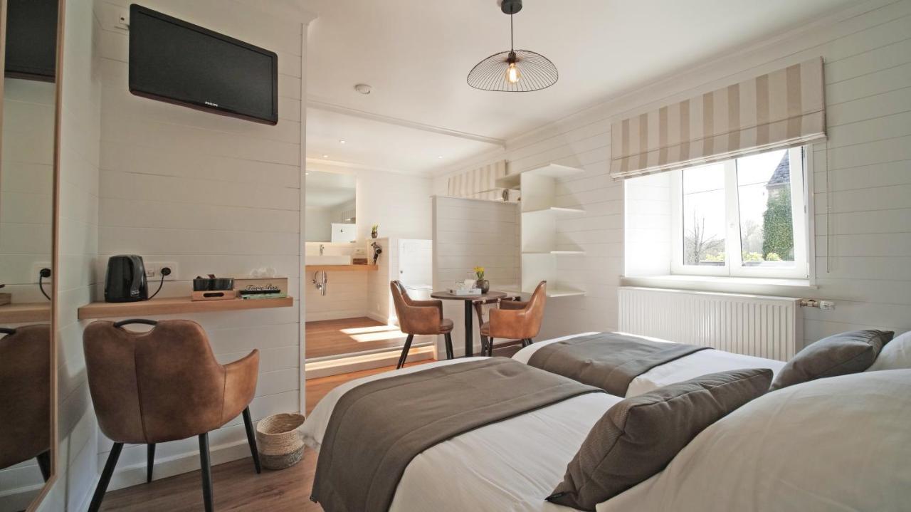 Auberge La Hutte Lurette Paliseul Екстер'єр фото